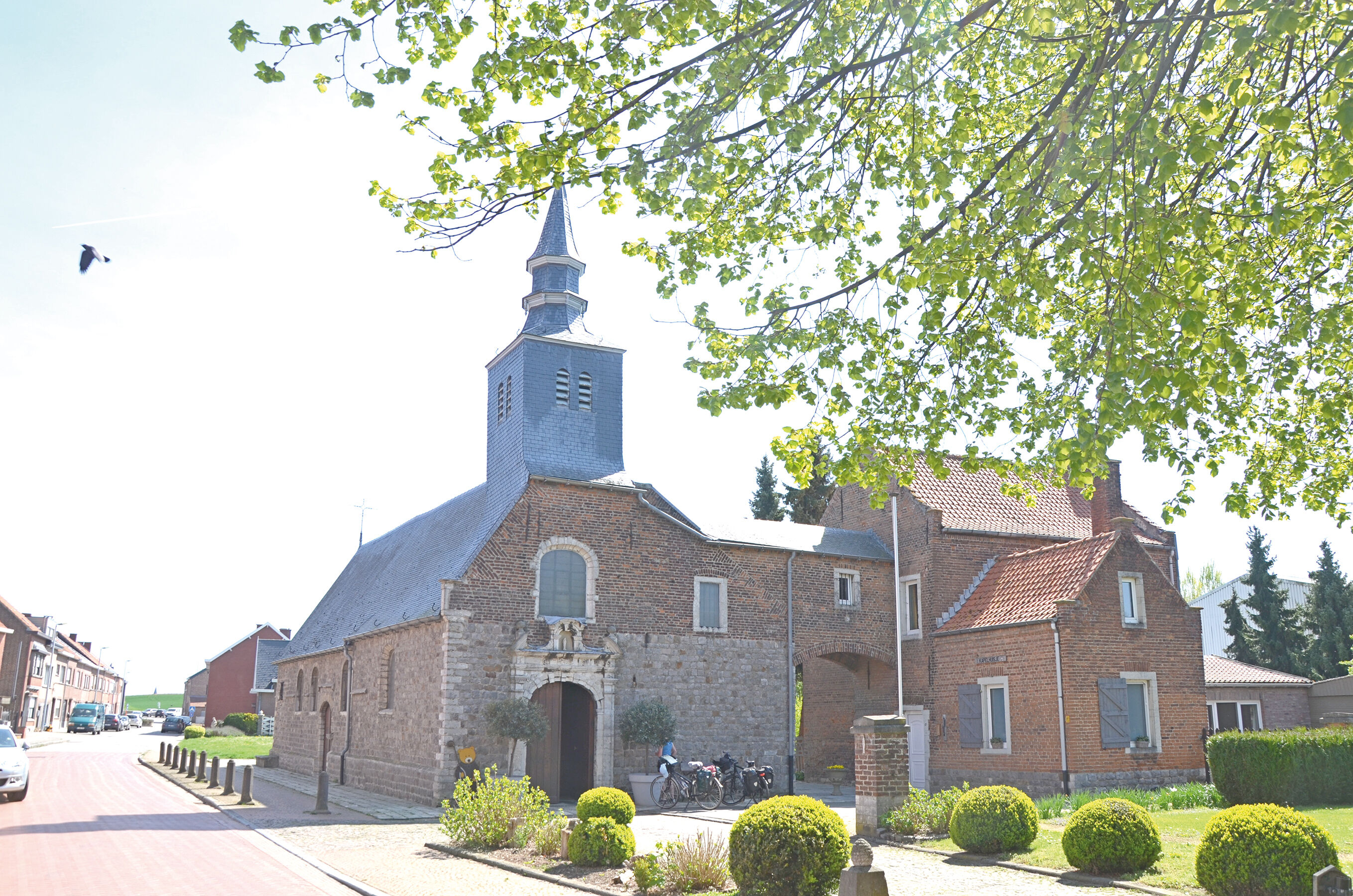 Kapel van O.L.Vrouw ter Steen te Grimde (bij Tienen B), waar ook de H.Maurus wordt aangeroepen.